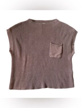 Ugerlov Sleeveless Knit Sweater with Pocket